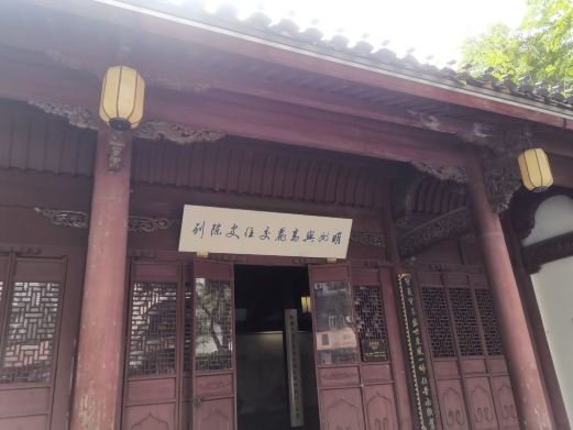 图片描述